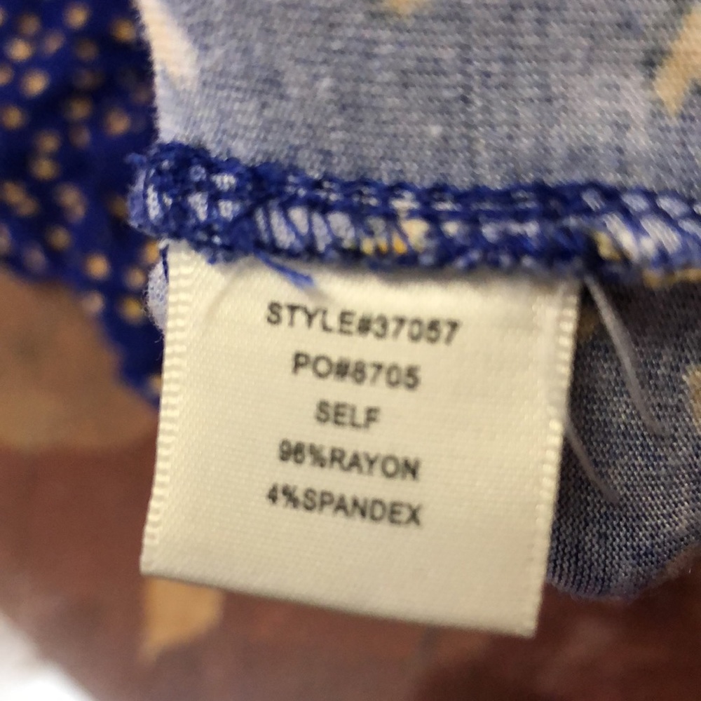 SOLD Anthropologie blouse - Picture 10 of 10